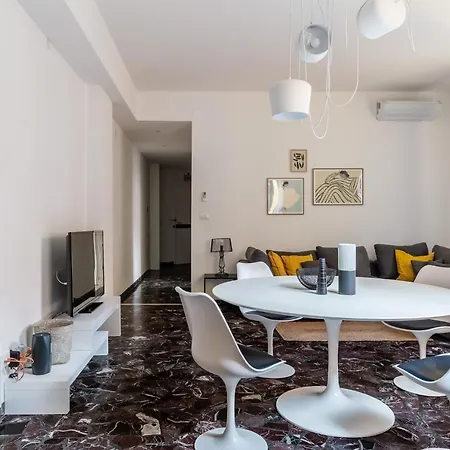 Everyday Corte Petroni