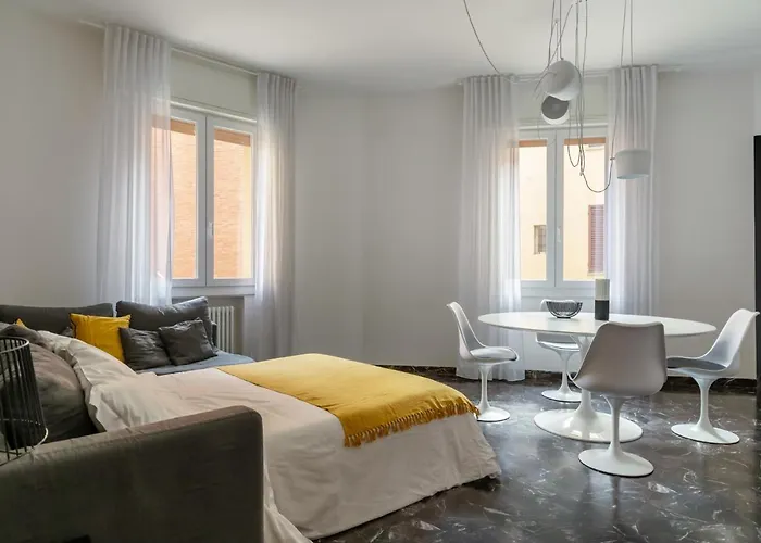 Everyday Corte Petroni *