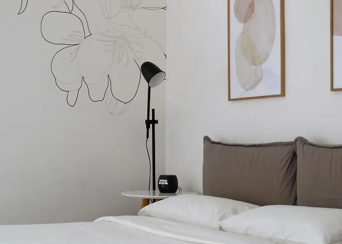 Everyday Corte Petroni * Bologne