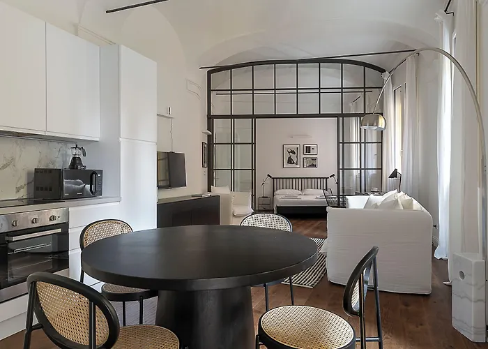 Everyday Corte Petroni Bologne