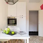 Everyday Corte Petroni Апартаменты Болонья