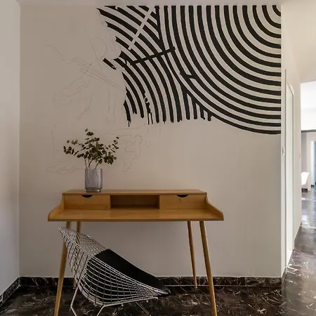 Everyday Corte Petroni * Bologna