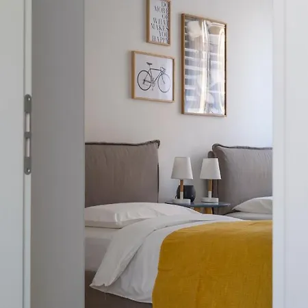 Everyday Corte Petroni *