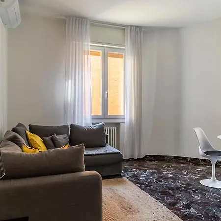 Everyday Corte Petroni *