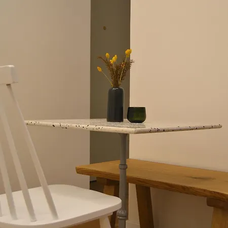 Everyday Corte Petroni * Bologna