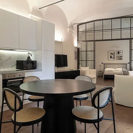 Everyday Corte Petroni * Bologna