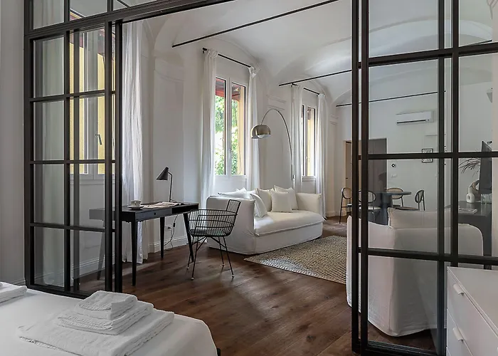 Everyday Corte Petroni * Bologna