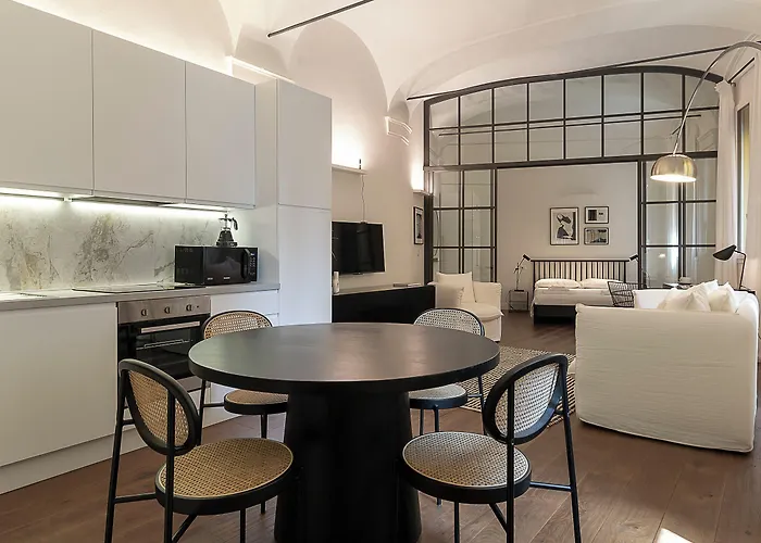 Everyday Corte Petroni * Bologna