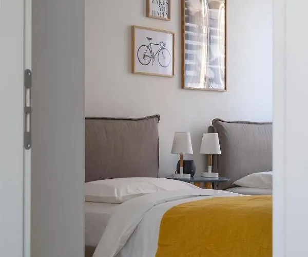 Everyday Corte Petroni *