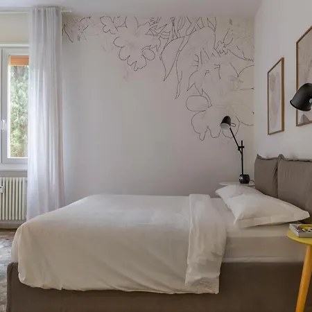 Everyday Corte Petroni *